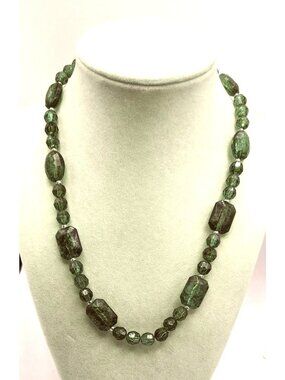 Green Acrylic Beaded Necklace With Toggle Chain